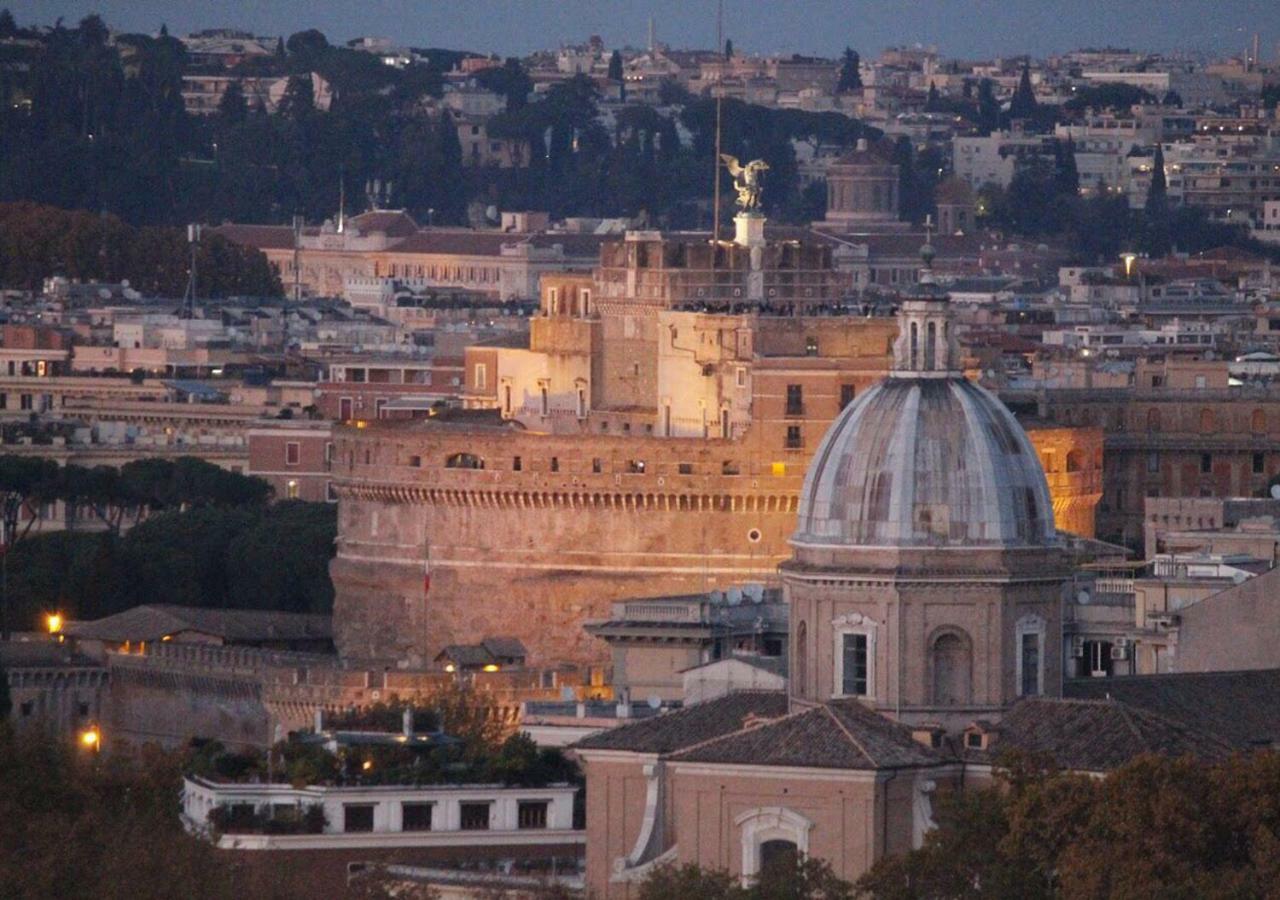 Vatican In The Moonlight Apartment Rom Exteriör bild